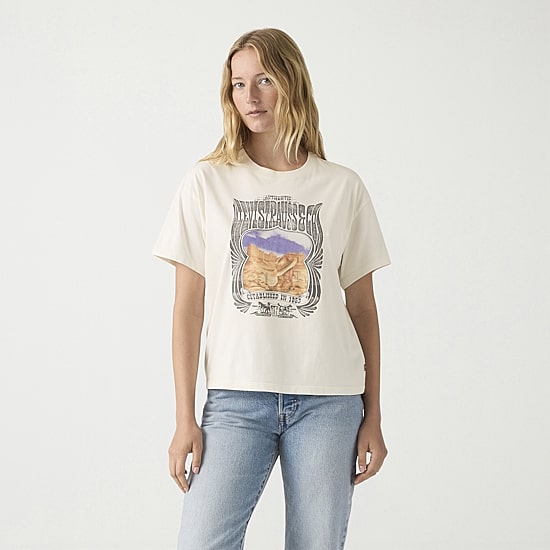 Levi's® Womens Crew Neck Short Sleeve T-Shirt
