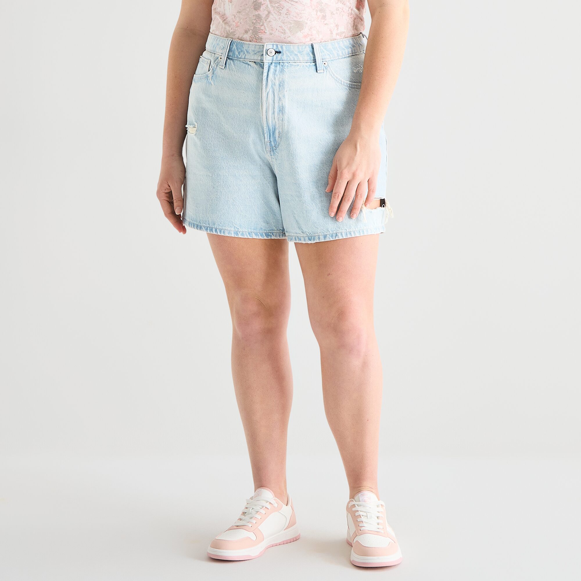 Arizona Womens 5" Mid Rise Juniors Plus Denim Short