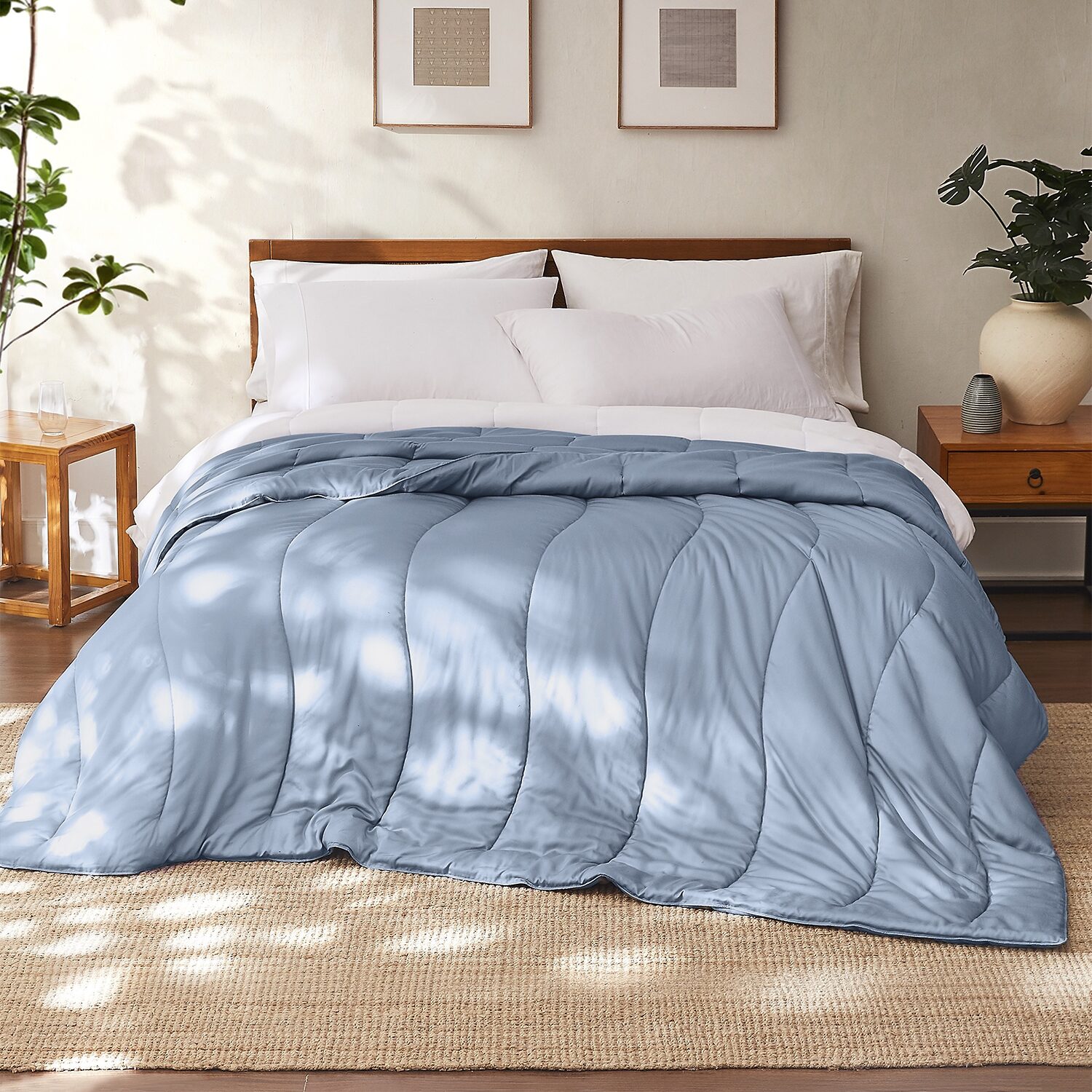Modern Threads Plush Midweight Comforter