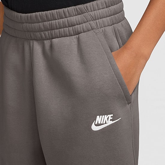 Nike Club Big Kid Unisex Cinched Regular Fit Fleece Pull-On Pant
