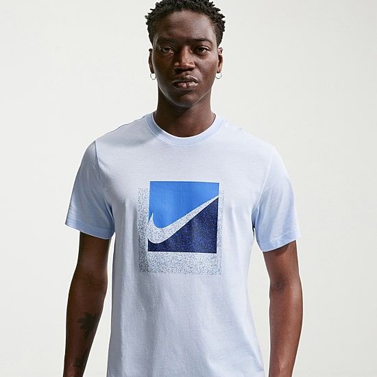 Nike Swoosh Mens Crew Neck Short Sleeve Classic Fit Graphic T-Shirt