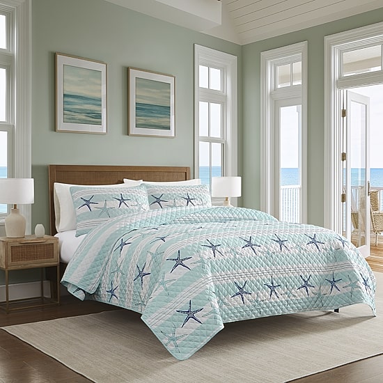 Avanti Starfish Stripe REVERSIBLE Quilt Set