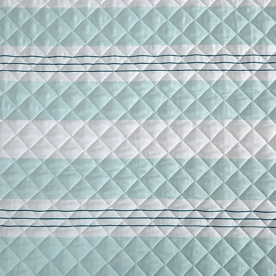 Avanti Starfish Stripe REVERSIBLE Quilt Set