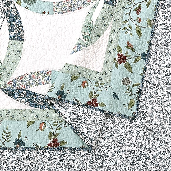 Modern Heirloom Felicity Wedding Ring Quilt Set
