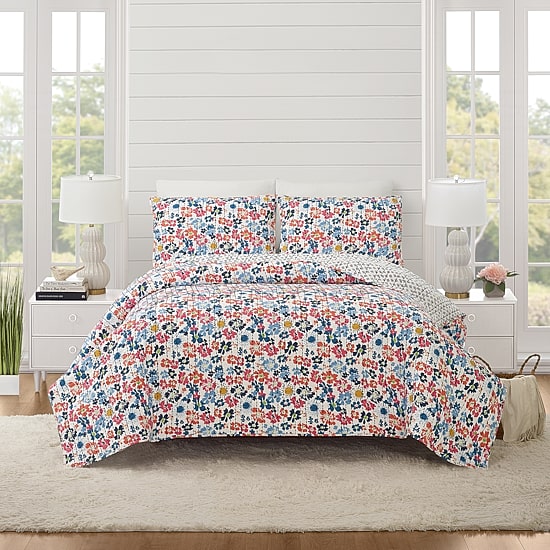 Modern Heirloom Blossom Reversible Quilt Set
