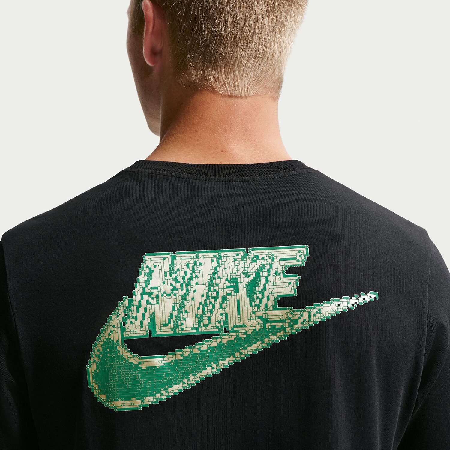 Nike Futura Mens Crew Neck Short Sleeve Classic Fit Graphic T-Shirt