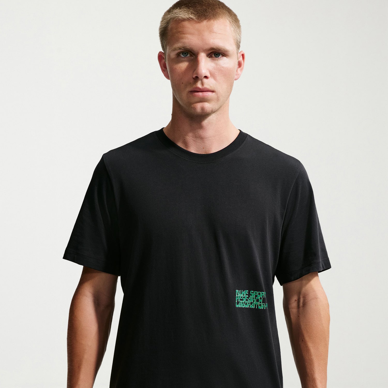Nike Futura Mens Crew Neck Short Sleeve Classic Fit Graphic T-Shirt