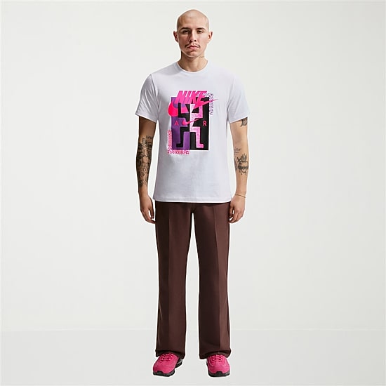 Nike Futura Mens Crew Neck Short Sleeve Classic Fit Graphic T-Shirt