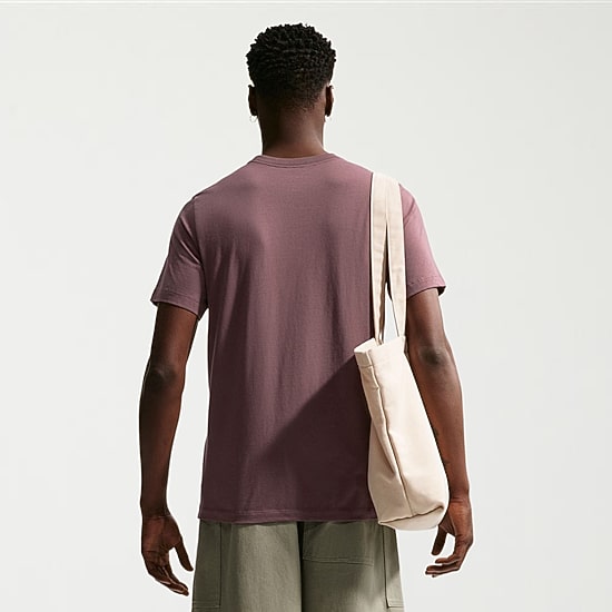 Nike Swoosh Mens Crew Neck Short Sleeve Classic Fit Graphic T-Shirt