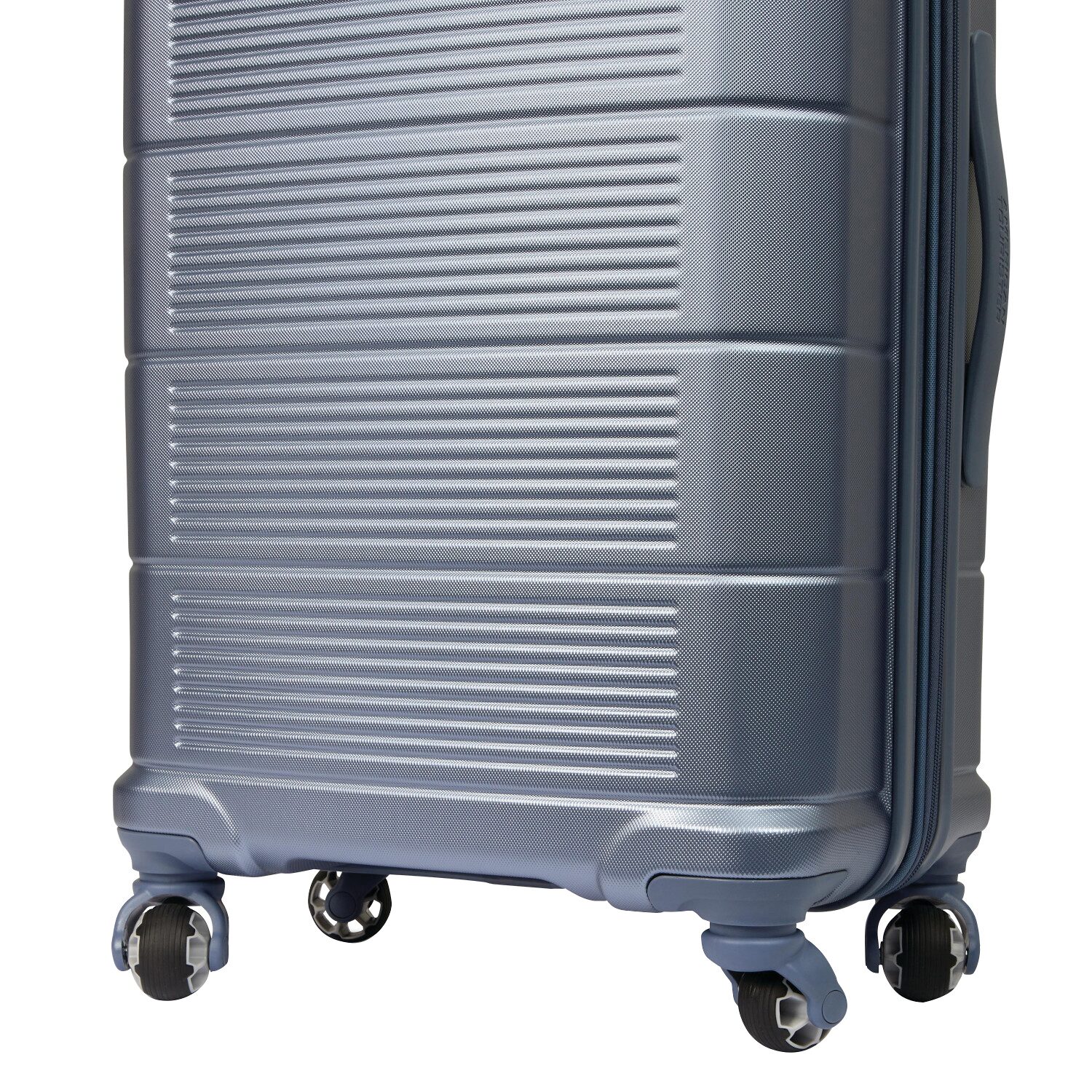 American Tourister Stratum 2.0 28 Inch Hardside Expandable Checked Spinner Luggage