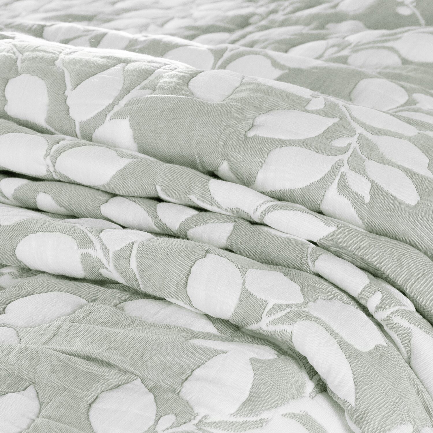 Awesome Home™ Leaves Jacquard 3-pc. Reversible Quilt Set