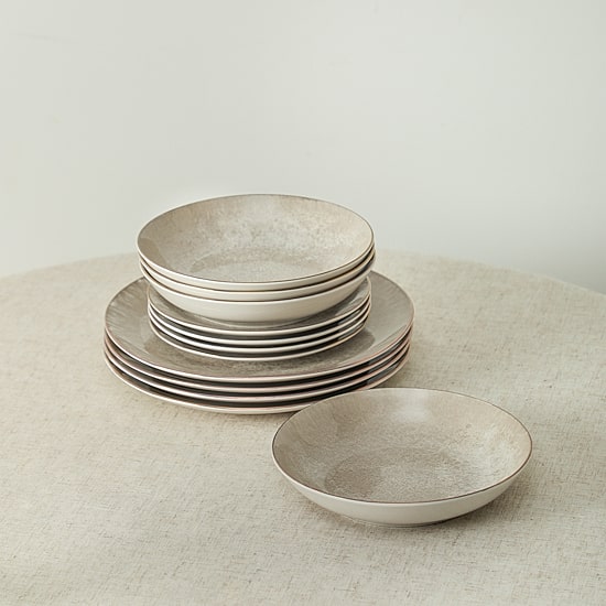 Christian Siriano New York Onyx 24-pc. Porcelain Dinnerware Set