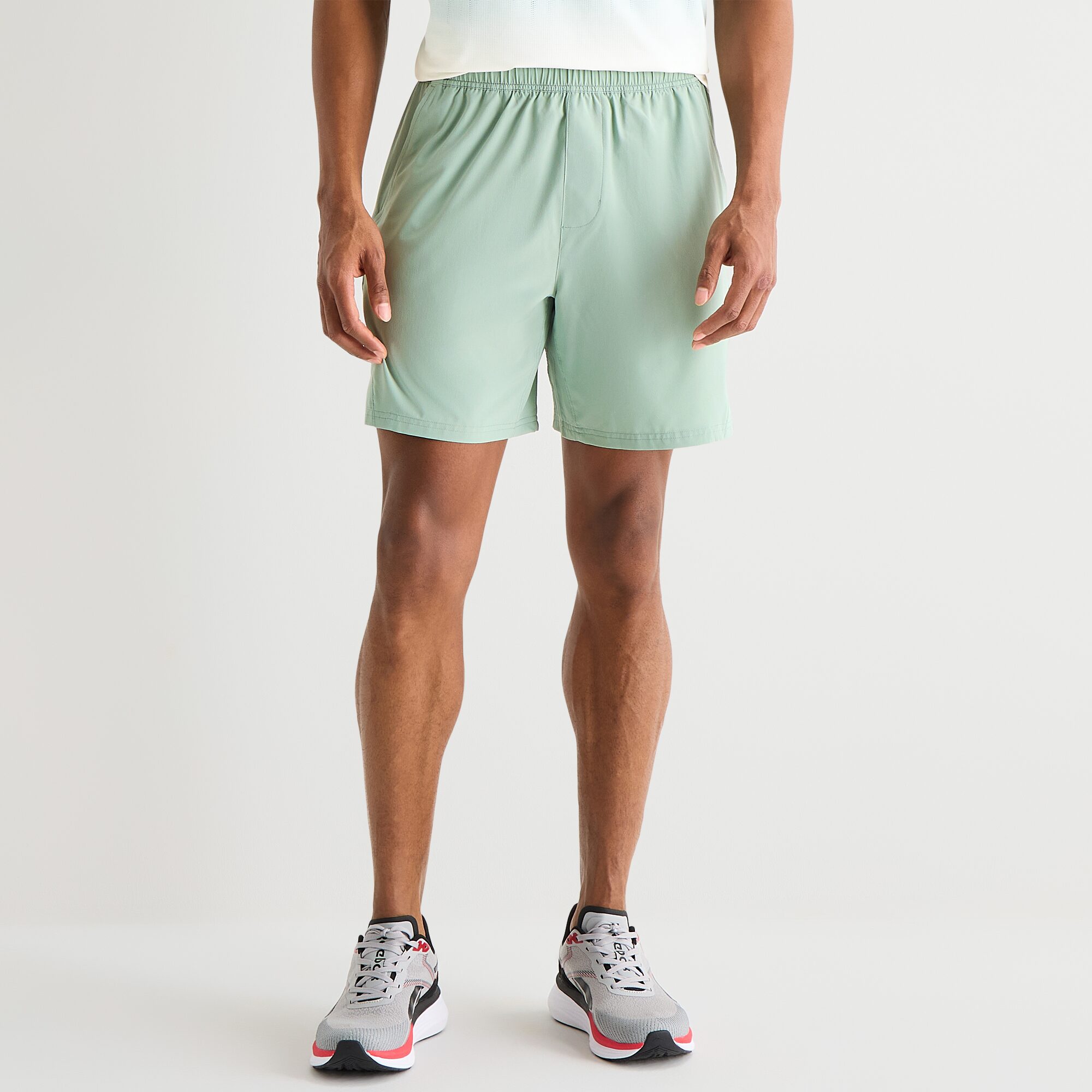 Xersion Mens 7" Moisture Wicking Wicked Workout Shorts