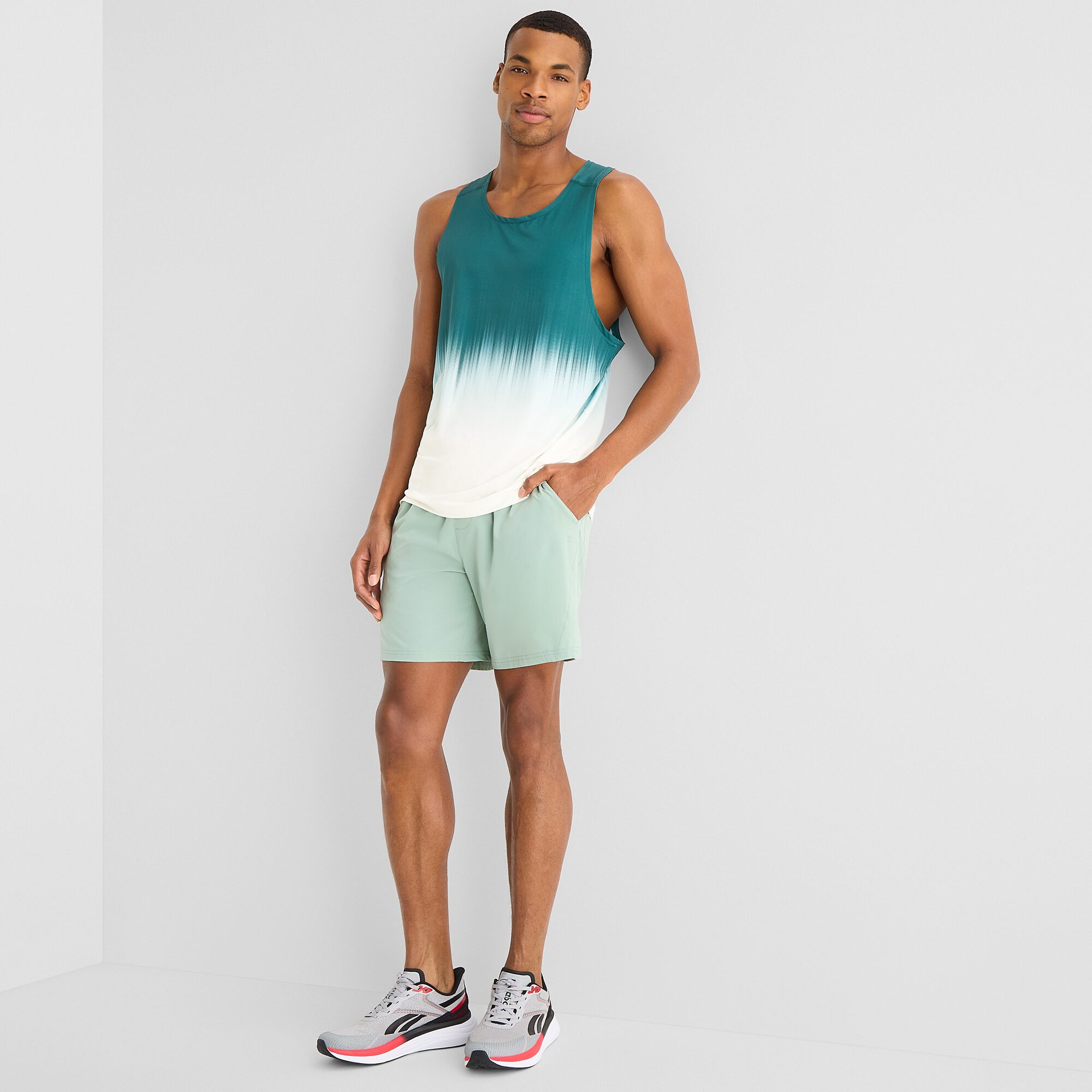 Xersion Mens 7" Moisture Wicking Wicked Workout Shorts
