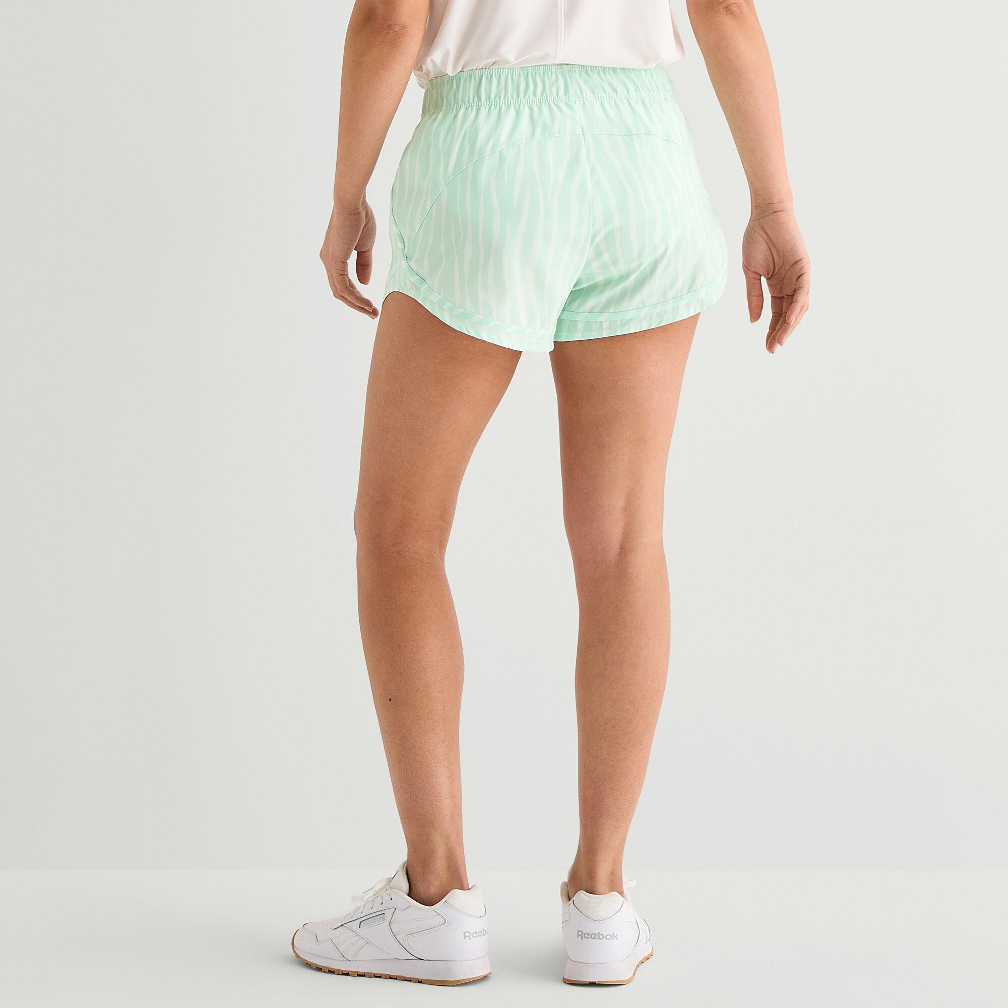 Xersion Womens 3 1/2" Running Short