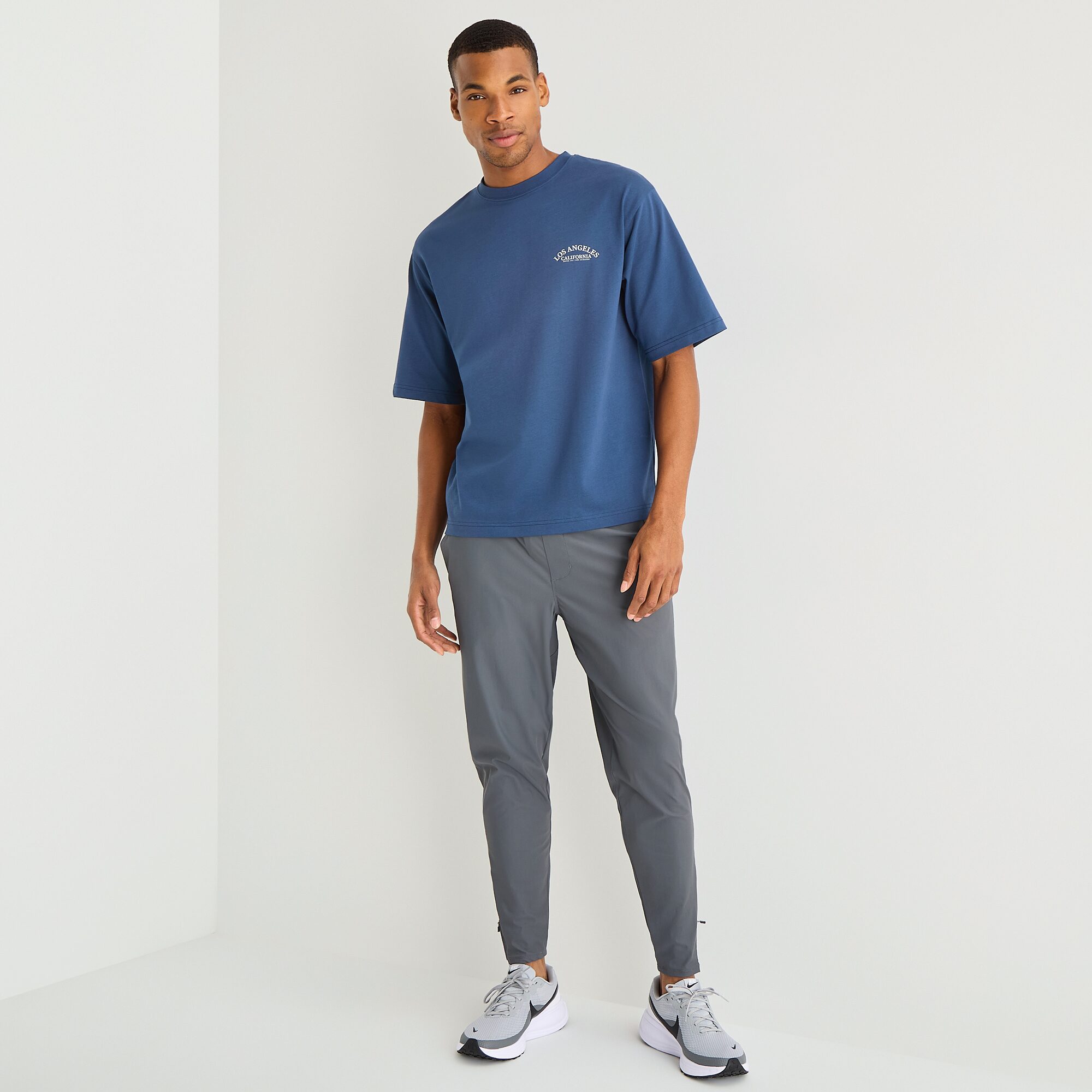 Xersion Mens Round Neck Short Sleeve Regular Fit Graphic T-Shirt
