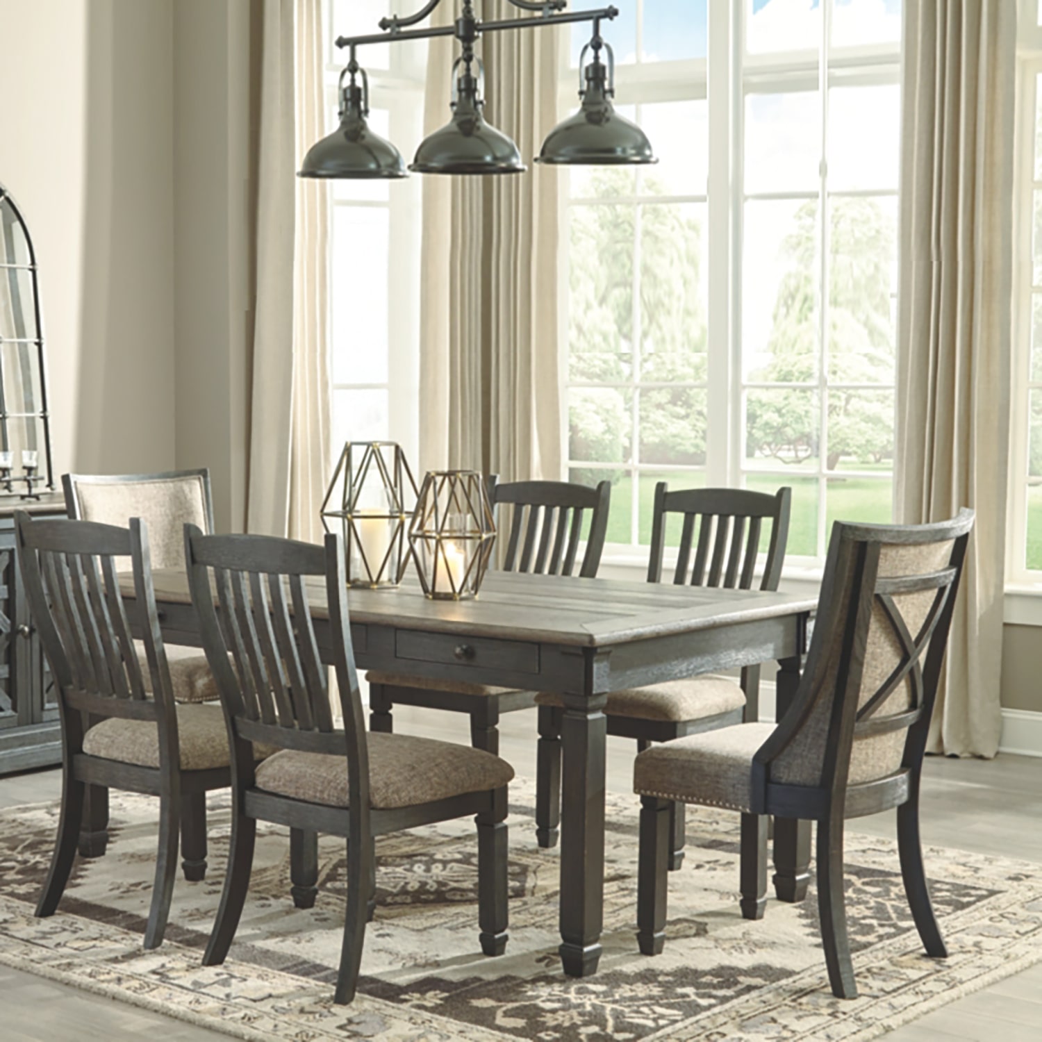 Signature Design by Ashley® Set of 2 Hilton Upholstered Dining Side Chairs
