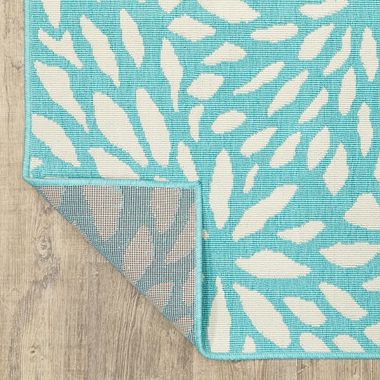 Covington Home Marquesas Blooms Indoor Outdoor Rectangular Area Rug