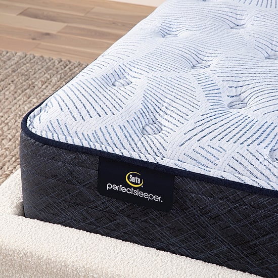 Serta Perfect Sleeper Blue Lagoon Nights 13.5" Plush Tight Top - Mattress Only