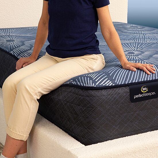 Serta Perfect Sleeper Dazzling Night 12" Hybrid Medium - Mattress Only