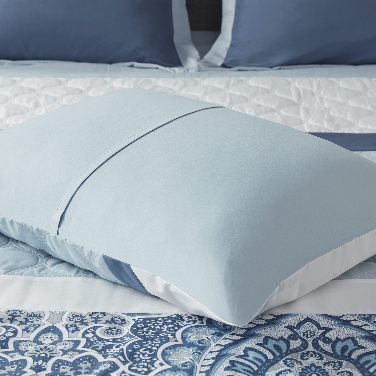510 Design Josefina 8-pc. Midweight Embroidered Comforter Set