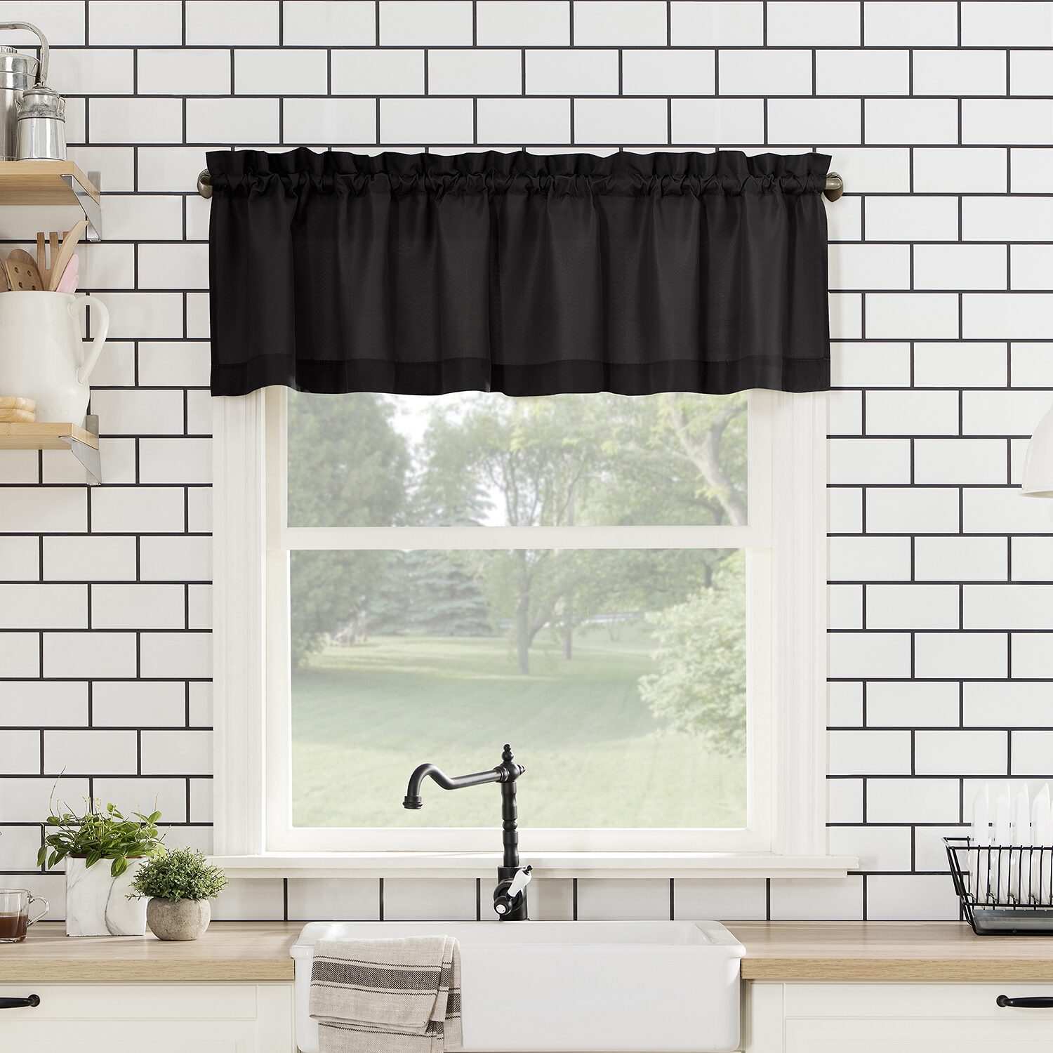 No 918 Martine 3-pc. Rod Pocket Window Tier