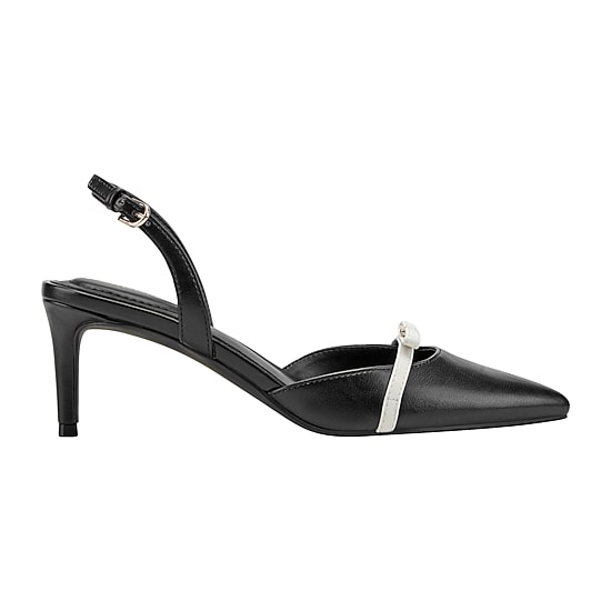 BANDOLINO Pracen Womens Pointed Closed Toe Cone Heel Pumps