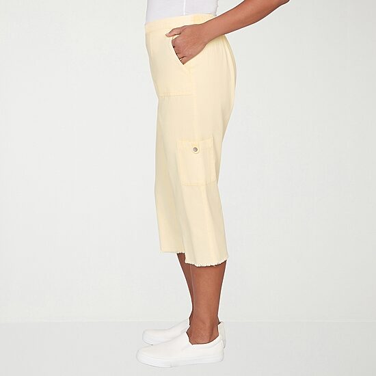 Alfred Dunner Out Of The Blue Womens Straight Capri Pant