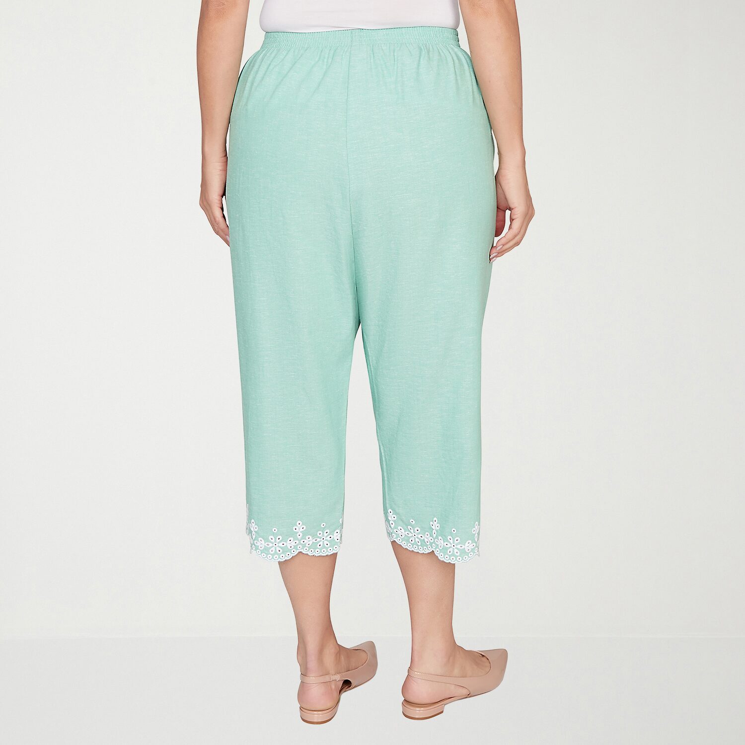 Alfred Dunner Caribbean Blues Womens Plus Straight Capri Pant