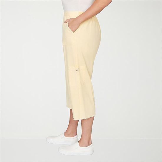 Alfred Dunner Out Of The Blue Womens Plus Straight Capri Pant