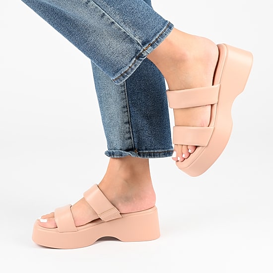 Journee Collection Womens Veradie Wedge Sandals