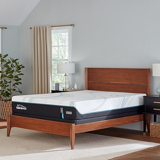 TEMPUR-Adapt 11" Medium Hybrid Tight Top - Mattress + Box Spring