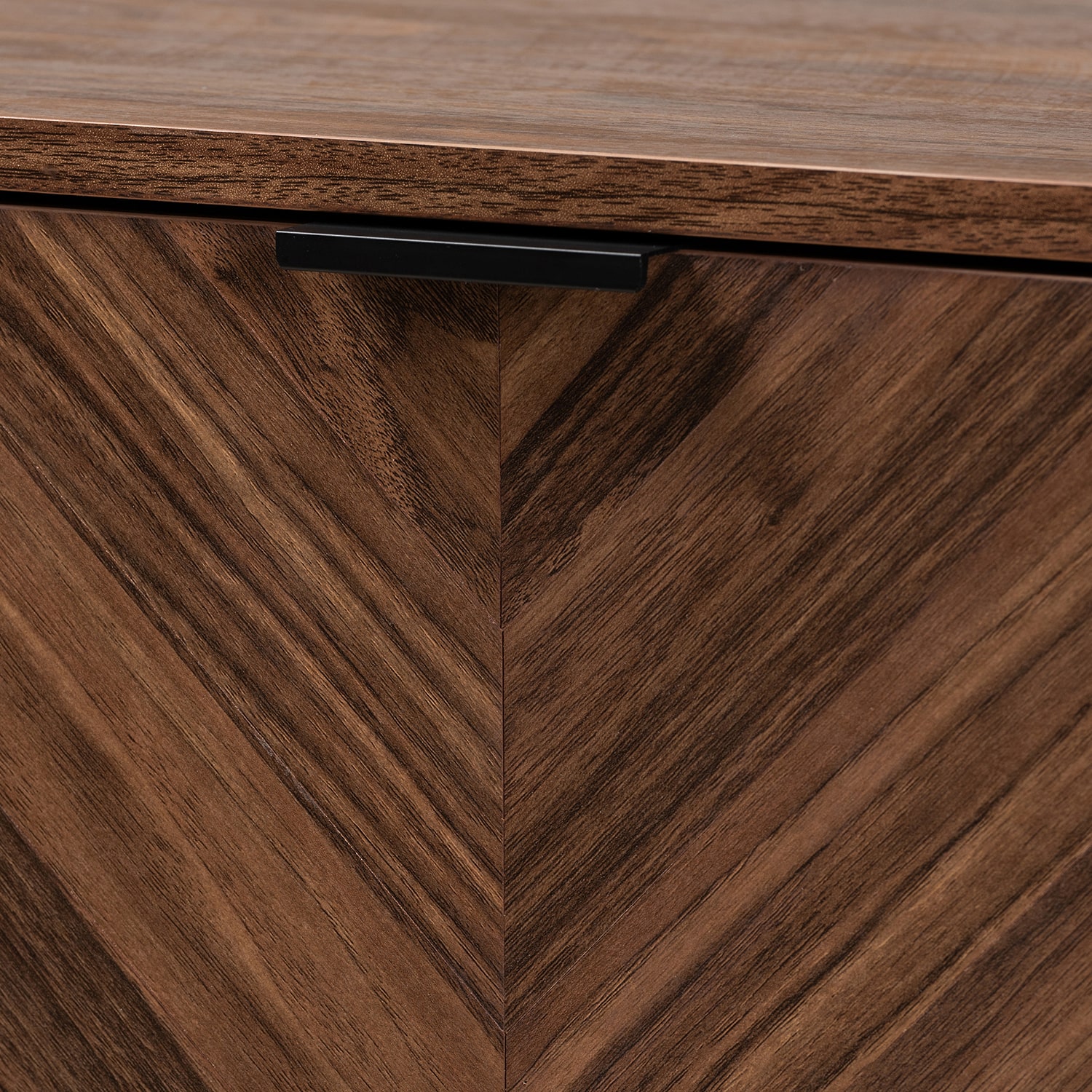 Sadia Accent Cabinet