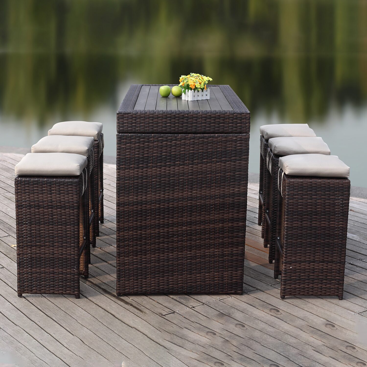 Safavieh Sanders 13-pc. Bar Set