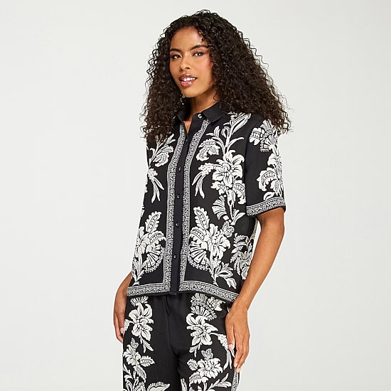 Premier Amour Womens Short Sleeve Blouse