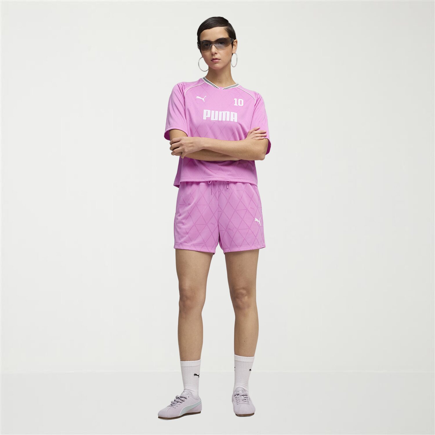 PUMA Womens 4" High Rise Adjustable WAIST DRAWSTRING Soccer Short