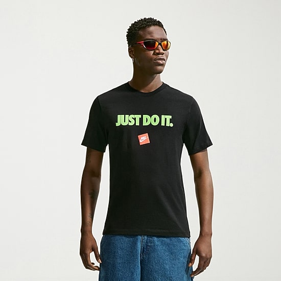 Nike Just Do It Mens Crew Neck Short Sleeve Classic Fit Graphic T-Shirt
