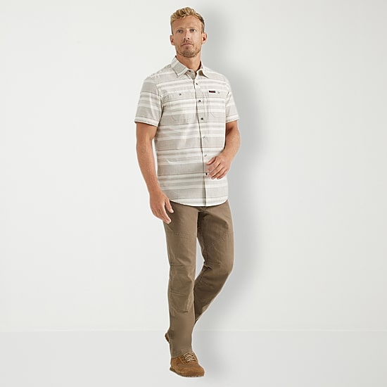 Wrangler Breeze Mens Short Sleeve Regular Fit Button-Down Shirt