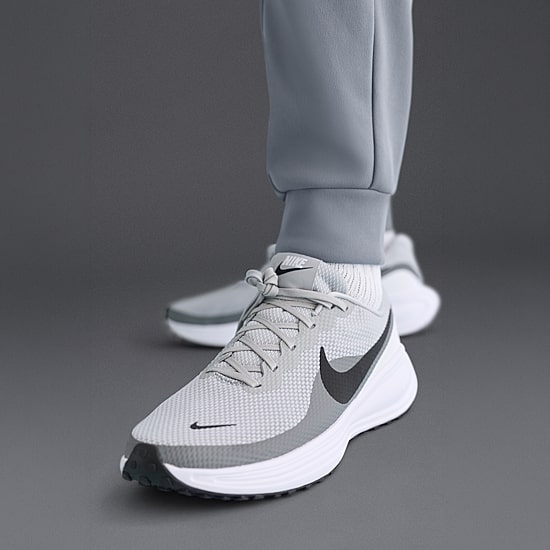 Nike Revolution 8 Mens Running Shoes