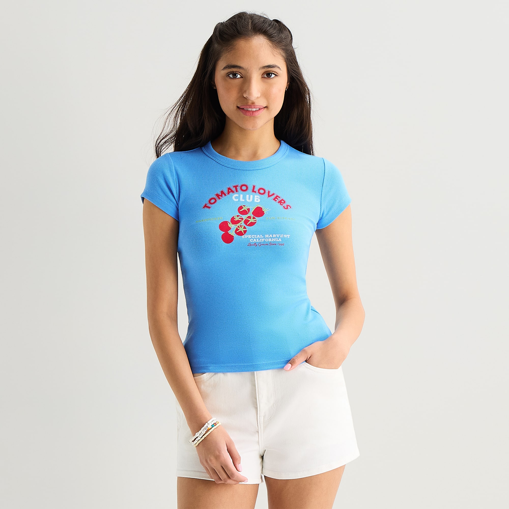 Arizona Womens Juniors Crew Neck Short Sleeve Regular Fit Graphic T-Shirt