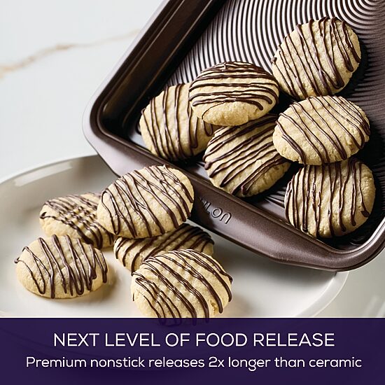 Circulon 2-pc. Non-Stick Cookie Sheet Set
