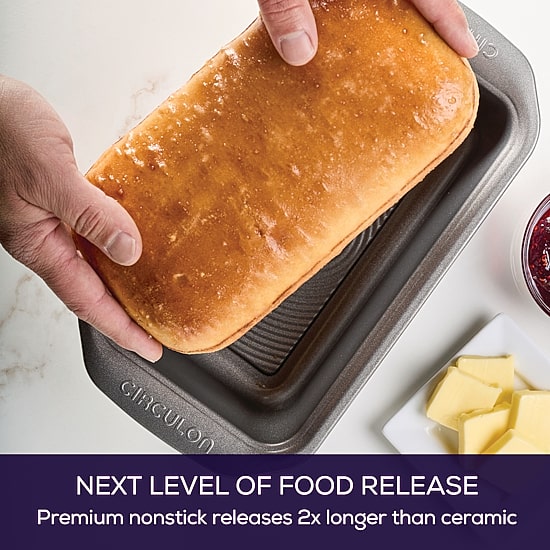 Circulon 9" X 5" Non-Stick Loaf Pan