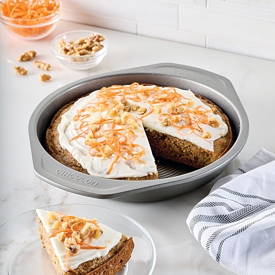 Circulon® 9" Nonstick Round Cake Pan