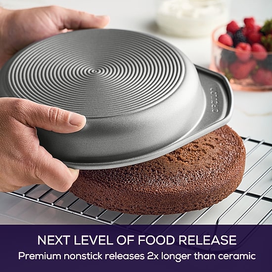Circulon® 9" Nonstick Round Cake Pan