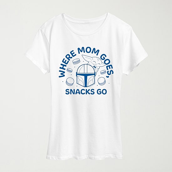 Where Mom Goes Snacks Womens Crew Neck Short Sleeve Classic Fit Baby Yoda Graphic T-Shirt