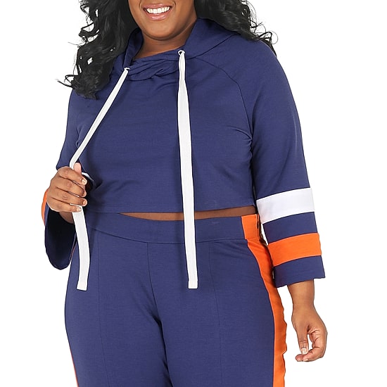 Poetic Justice Womens Plus Hooded Long Sleeve Crop Top