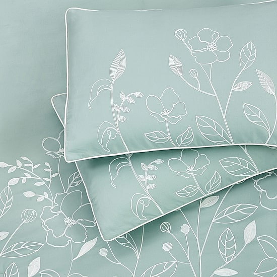 Stratford Park Mardi 7-pc. Floral Lightweight Comforter Set