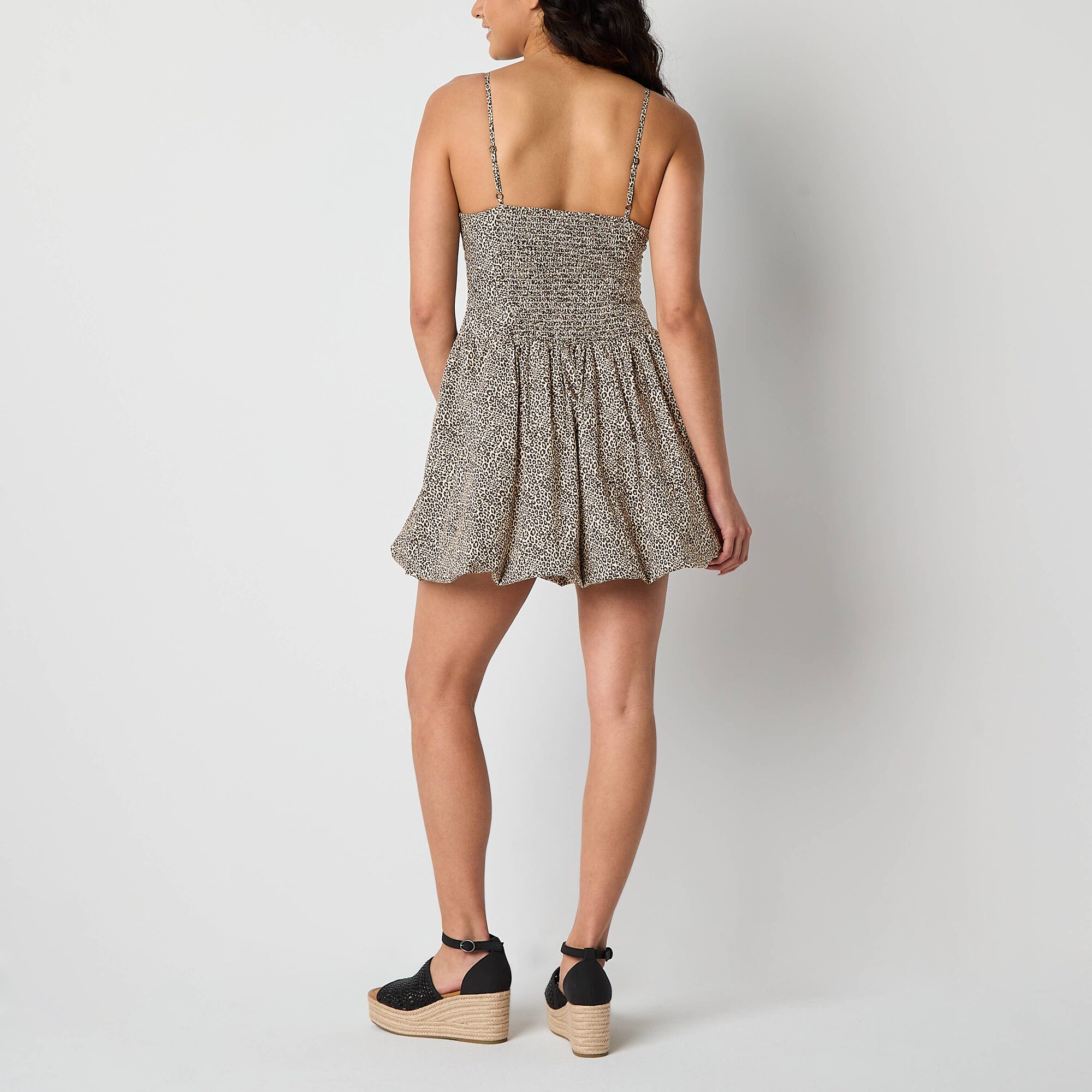 Arizona Bubble Hem Womens Juniors Sweetheart Neck Sleeveless Babydoll Dress