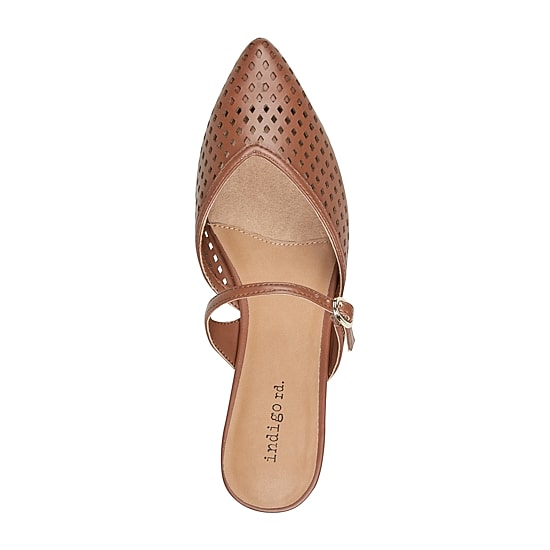 Indigo Rd. Womens Pointed Closed Toe Mules