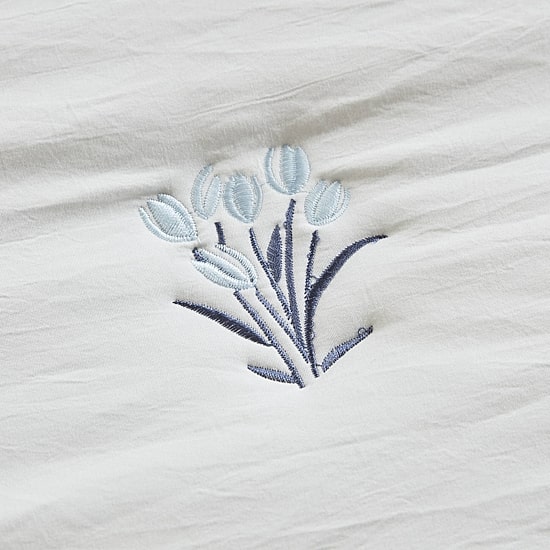 Intelligent Design Arya Floral Embroidered Ruffle Easy Care Quilt Set